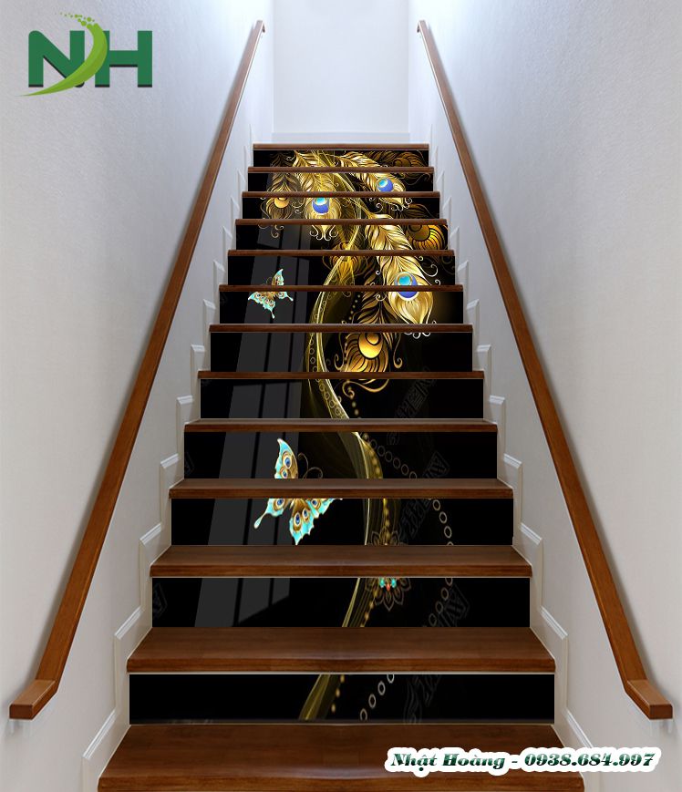 Tranh gạch cầu thang 5D sẽ khiến cho cầu thang trong ngôi nhà bạn trở nên thật sự ấn tượng và đầy sáng tạo. Bạn sẽ cảm thấy như đang đi trên những cánh đồng hoa rực rỡ màu sắc như trong hình ảnh. Hãy nhanh tay bấm vào đây để thưởng thức ngay.